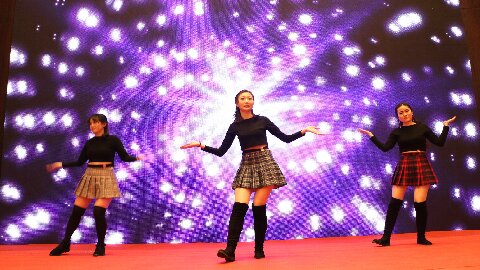 華信行-2019年度-員工團(tuán)建-年會(huì)節(jié)目表演